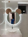 Gương trang điểm có đèn LED - Hình decor theo yêu cầu